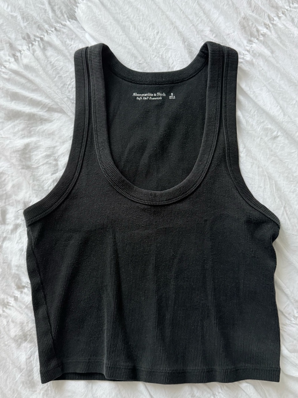 Abercrombie & Fitch Black Ribbed Cropped Tank Top